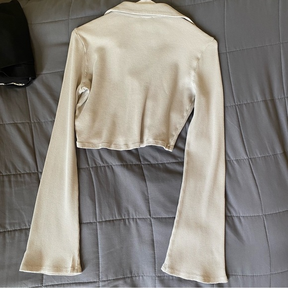 DOSO cropped long sleeve - Picture 4 of 4